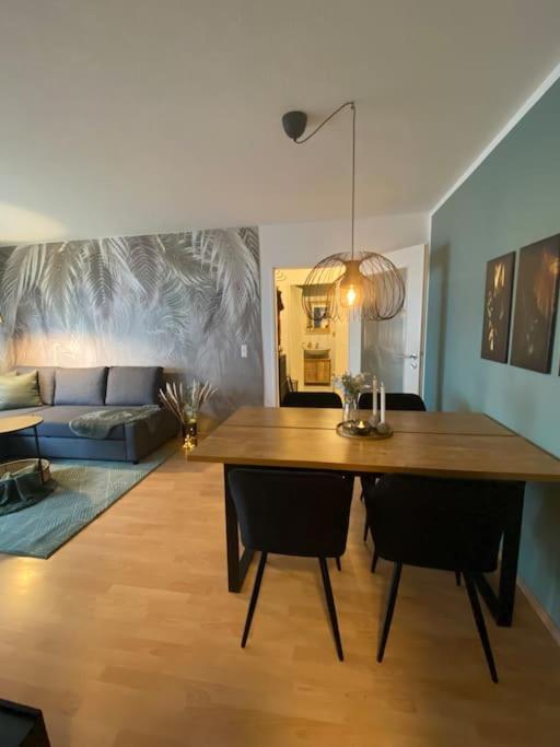 Design, Hochschule, Wildpark, Zentral, Waipu Tv, Netflix Apartment Pforzheim Exterior photo